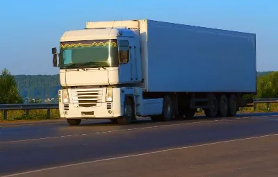 İzmir ile Merkezefendi Arası Öğrenci Eşyası Taşıma